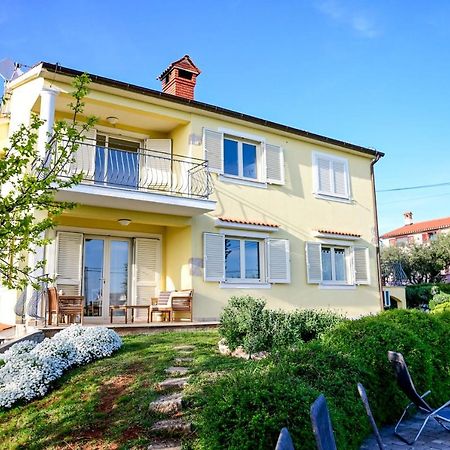Apartment Laetitia Kaštelir Dış mekan fotoğraf