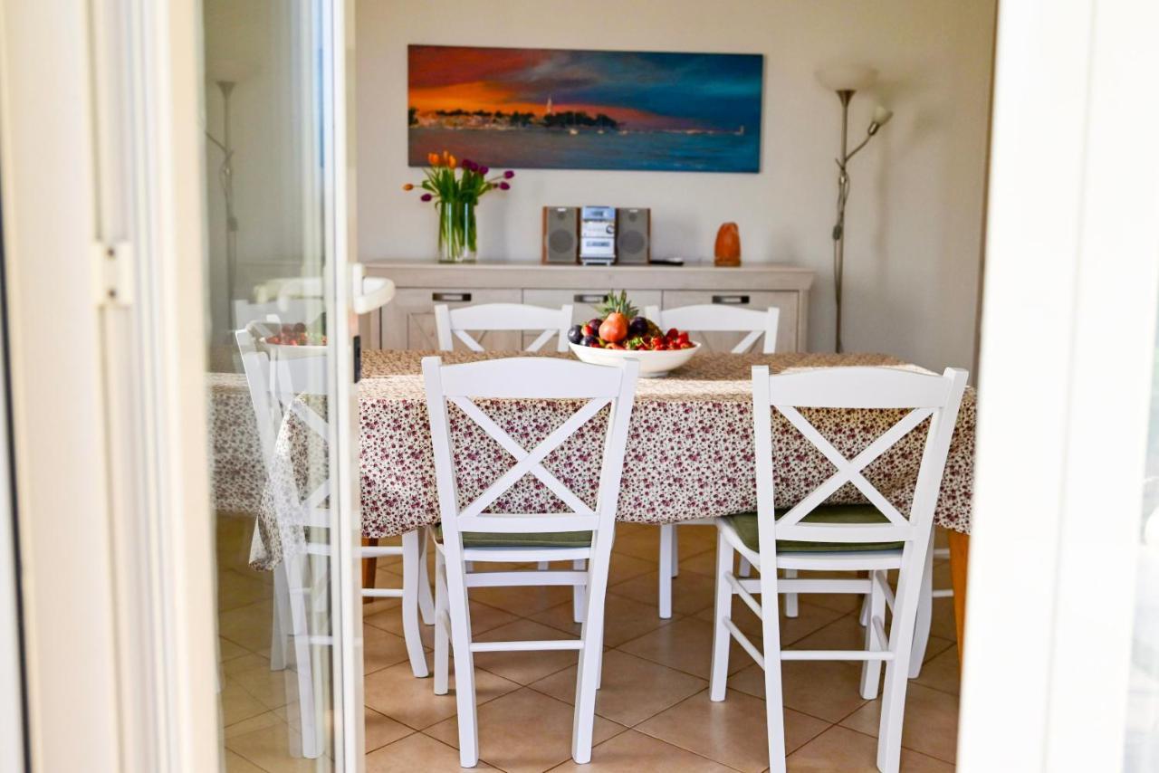 Apartment Laetitia Kaštelir Dış mekan fotoğraf